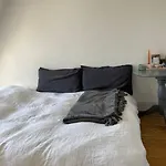 Charmant Studio Dans Paris