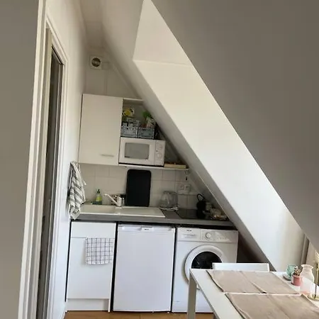 Apartment Studio Dans *